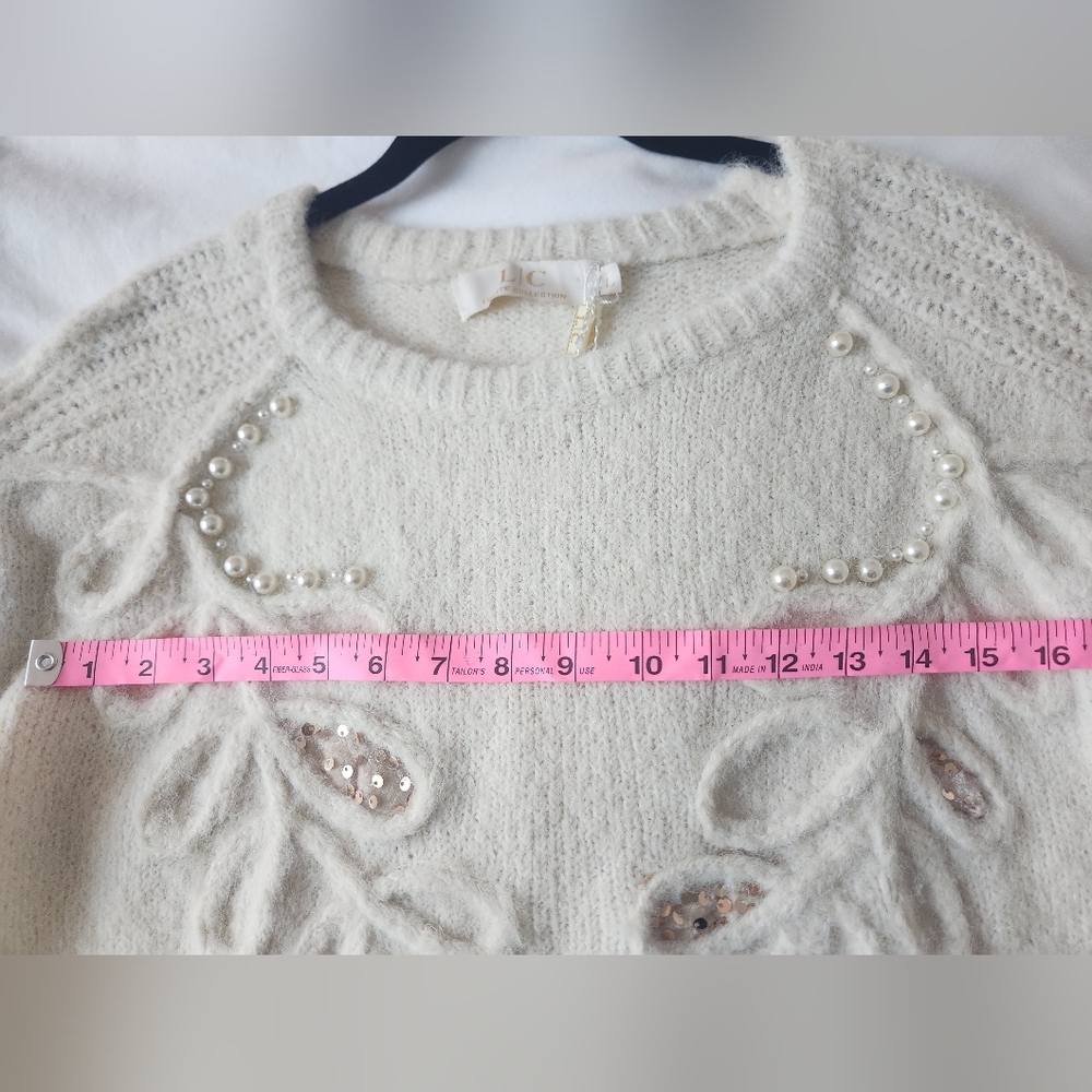 Lizelle Collection Crew Neck Long Sleeve sweater sequin and pearl soft Large - Picture 8 of 16